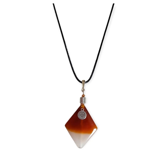 Carnelian Rhombus vcharm pendant its a cord - Picture 2 of 4